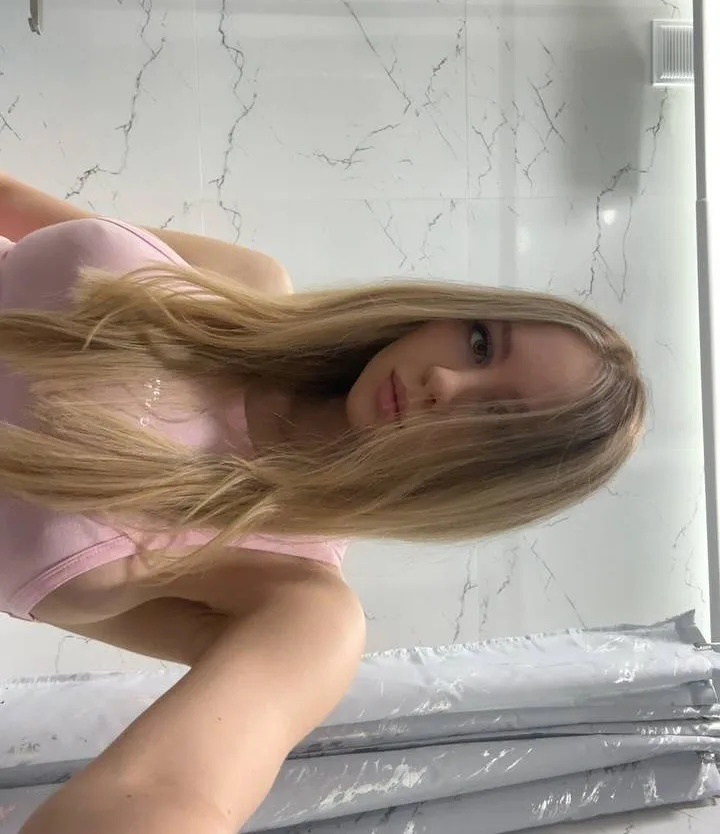 Karina Russian - Image 6